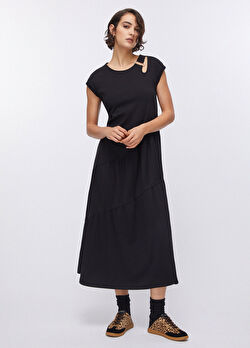 Siyah Midi Boy Elbise ürünü görüntülemek için tıklayınız