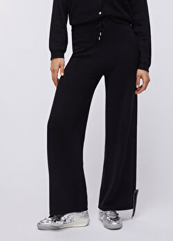 Siyah Triko Pantolon ürünü görüntülemek için tıklayınız