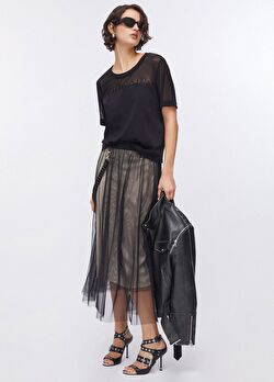 Siyah Tüllü Kısa Kol T-Shirt ürünü görüntülemek için tıklayınız