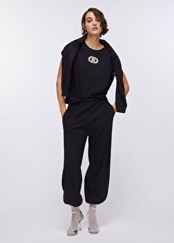 Siyah Felpa Balon Pantolon ürünü görüntülemek için tıklayınız