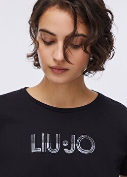 Siyah Taşlı Kısa Kollu T-Shirt ürünü görüntülemek için tıklayınız