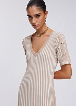 Bej / Beyaz Kısa Triko Elbise ürünü görüntülemek için tıklayınız