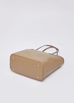 Bej Deri Büyük Boy Tote Çanta ürünü görüntülemek için tıklayınız