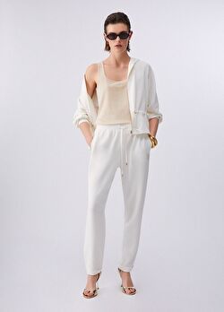 Monogram Logolu Üst ürünü görüntülemek için tıklayınız