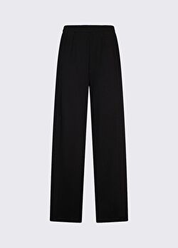 Siyah Felpa Balon Pantolon ürünü görüntülemek için tıklayınız