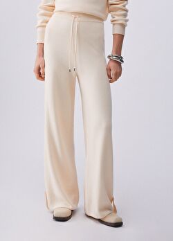 Açık Sarı Triko Uzun Pantolon ürünü görüntülemek için tıklayınız