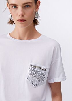 Beyaz Kısa Kollu Moda Tişört ürünü görüntülemek için tıklayınız