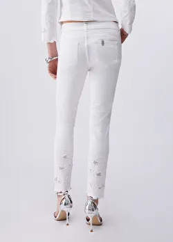 İşlemeli Skinny Pantolon ürünü görüntülemek için tıklayınız