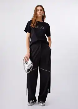 Siyah Kısa Kollu Moda Tişört ürünü görüntülemek için tıklayınız