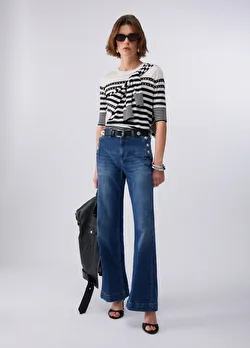 Koyu Mavi Yüksek Bel Düğmeli Flare Denim ürünü görüntülemek için tıklayınız