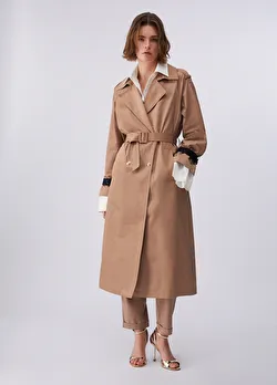 Bej / Beyaz Trençkot ürünü görüntülemek için tıklayınız