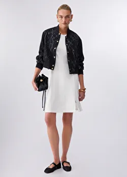 Beyaz Jersey Birleşik Elbise ürünü görüntülemek için tıklayınız