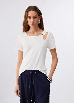 Beyaz Kısa Kollu Moda Tişört ürünü görüntülemek için tıklayınız