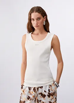 Beyaz Kısa Kollu Moda Tişört ürünü görüntülemek için tıklayınız