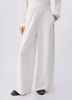 Beyaz Jersey Uzun Pantolon ürünü görüntülemek için tıklayınız