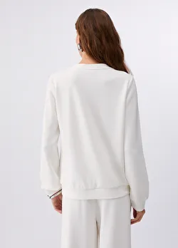 Beyaz Logolu Scuba Sweatshirt ürünü görüntülemek için tıklayınız
