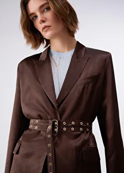 Kahverengi Kemerli Blazer ürünü görüntülemek için tıklayınız