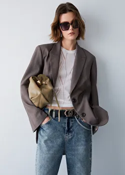 Kahverengi Oversize Blazer ürünü görüntülemek için tıklayınız