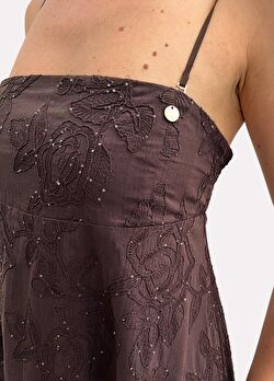 Kahverengi Nav Birleşik Elbise ürünü görüntülemek için tıklayınız