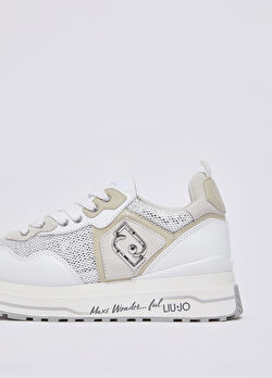 Beyaz Deri Payetli Sneaker ürünü görüntülemek için tıklayınız