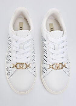 Beyaz Deri Perforaj Sneaker ürünü görüntülemek için tıklayınız