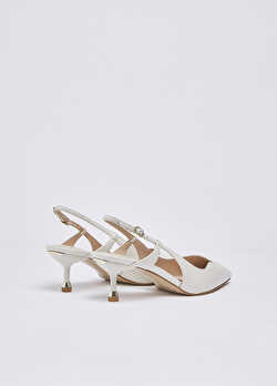 Süt Beyazı Nappa Slingback ürünü görüntülemek için tıklayınız