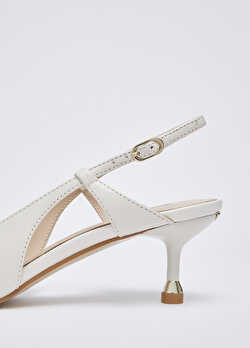Süt Beyazı Nappa Slingback ürünü görüntülemek için tıklayınız