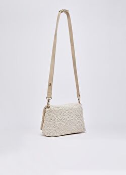 Krem Orta Boy Çapraz Çanta ürünü görüntülemek için tıklayınız