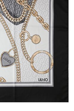 Siyah Fiyonk Detaylı Fular ürünü görüntülemek için tıklayınız