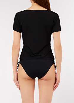 Halka Detaylı Cut-Out Bluz ürünü görüntülemek için tıklayınız