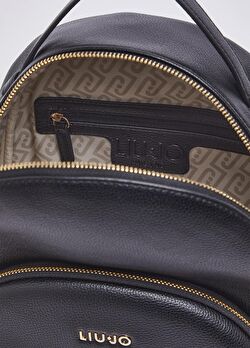 Siyah Orta Boy Sırt Çantası ürünü görüntülemek için tıklayınız