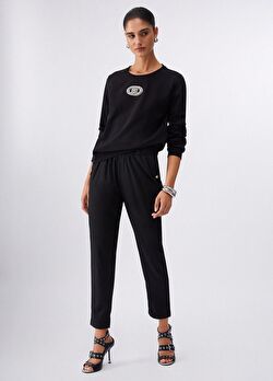 Siyah Uzun Pantolon ürünü görüntülemek için tıklayınız