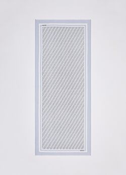 Açık Mavi Zincir Logolu Stola ürünü görüntülemek için tıklayınız