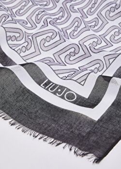 Siyah Zincir Logolu Stola ürünü görüntülemek için tıklayınız