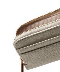 Krem Kredi Kartlık ürünü görüntülemek için tıklayınız