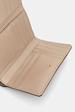 Siyah Trifold Cüzdan ürünü görüntülemek için tıklayınız