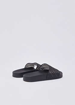 Monogram Logolu Sandalet ürünü görüntülemek için tıklayınız