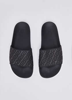 Monogram Logolu Sandalet ürünü görüntülemek için tıklayınız