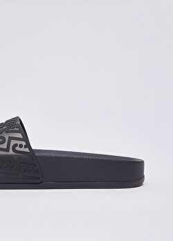 Monogram Logolu Sandalet ürünü görüntülemek için tıklayınız