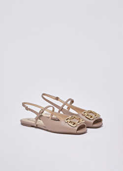 Monogramlı Slingback Ayakkabı ürünü görüntülemek için tıklayınız