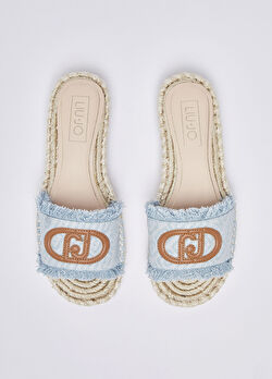 Maxi Logolu Denim Sandalet ürünü görüntülemek için tıklayınız