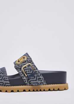 Koyu Mavi Monogram Denim Sandalet ürünü görüntülemek için tıklayınız