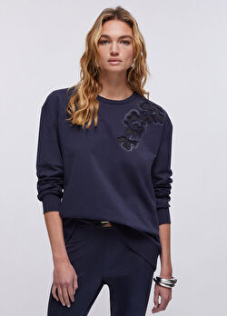 Çiçek İşlemeli Sweatshirt ürünü görüntülemek için tıklayınız