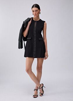 Zımba Detaylı Kısa Elbise ürünü görüntülemek için tıklayınız