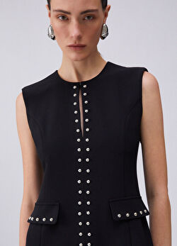 Zımba Detaylı Kısa Elbise ürünü görüntülemek için tıklayınız