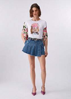 Beyaz Kısa Kollu Moda Tişört ürünü görüntülemek için tıklayınız