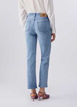 Mavi Slim Ankle Pantolon ürünü görüntülemek için tıklayınız