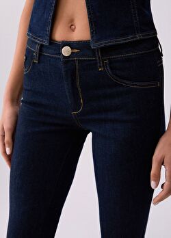 Mavi Kemerli Bootcut Pantolon ürünü görüntülemek için tıklayınız