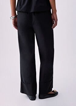 Flare Poplin Pantolon ürünü görüntülemek için tıklayınız