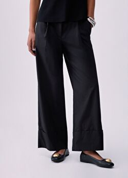 Flare Poplin Pantolon ürünü görüntülemek için tıklayınız